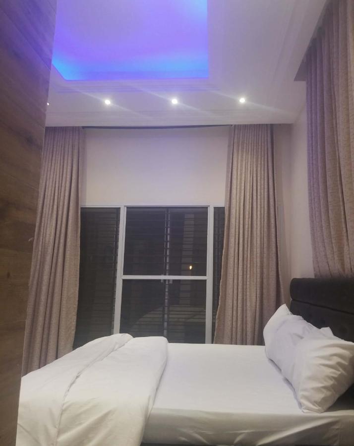 House X Hotel Абуджа Екстериор снимка