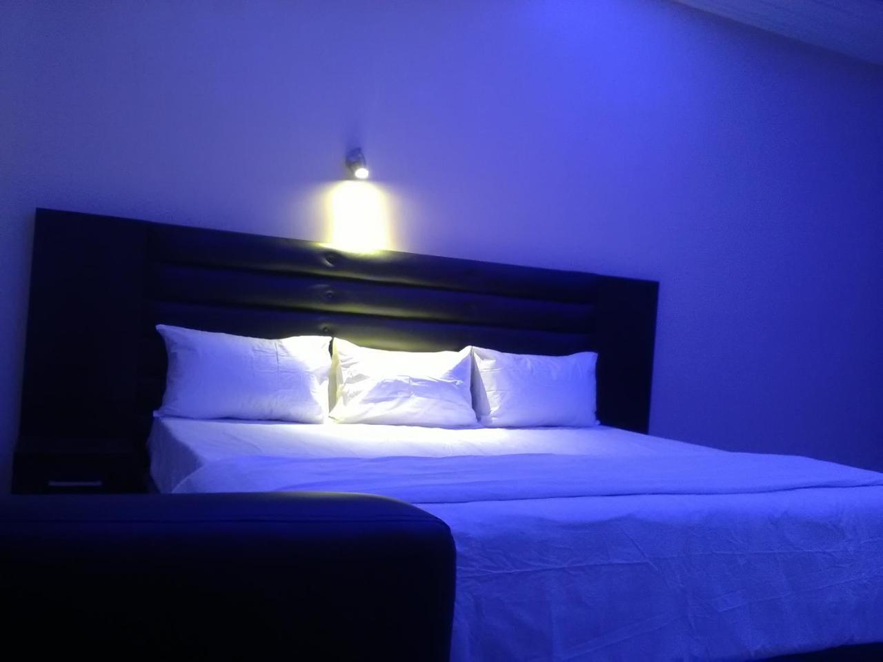 House X Hotel Абуджа Екстериор снимка