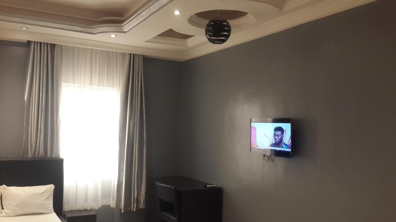 House X Hotel Абуджа Екстериор снимка