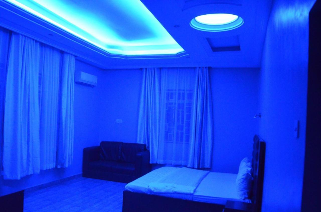 House X Hotel Абуджа Екстериор снимка