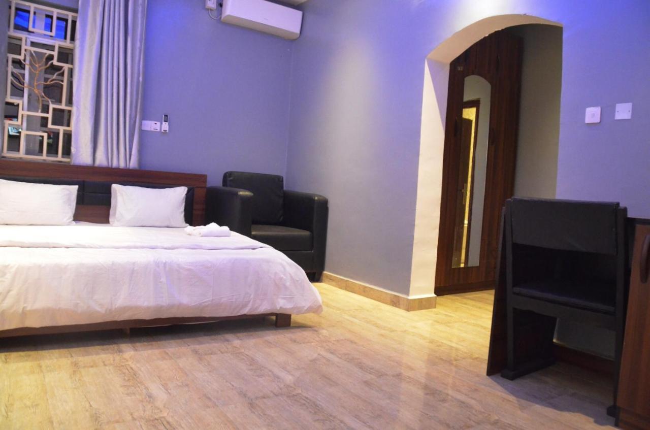 House X Hotel Абуджа Екстериор снимка